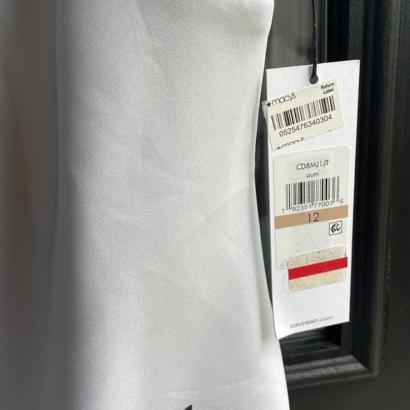 BNWT Calvin Klein gray dress with black, pink and purple floral detail size 12 - Picture 3 of 5